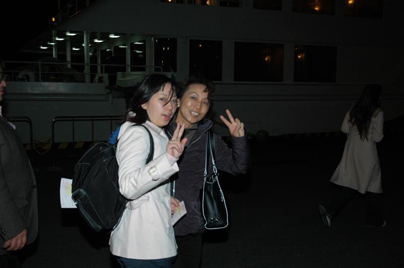 �͂ƃo�X�ŏ��铌���i�C�g�c�A�[