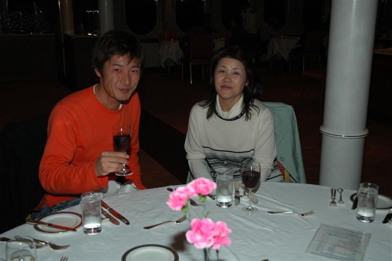 �͂ƃo�X�ŏ��铌���i�C�g�c�A�[