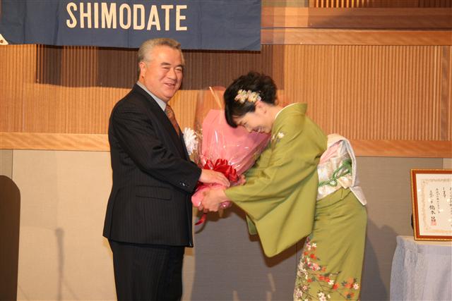 ���{�m�����͂�ł̍����V�N��